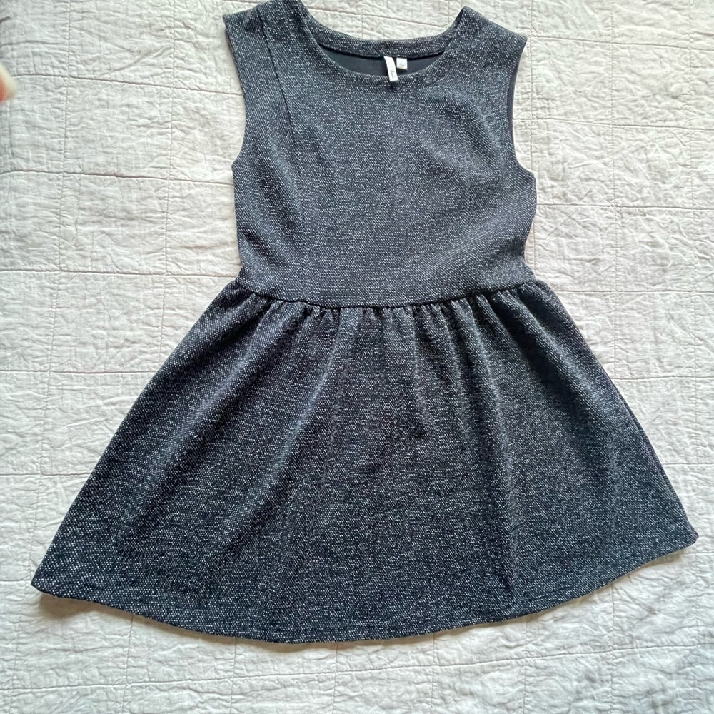 Frenchi (Anthropology) black white mini fit & flareshort sleeve size L dress